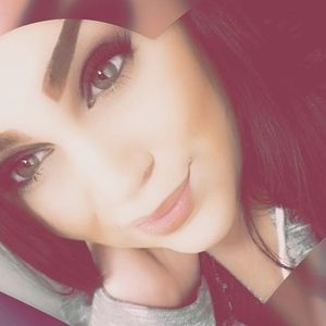 Meet your Posher, Mandy